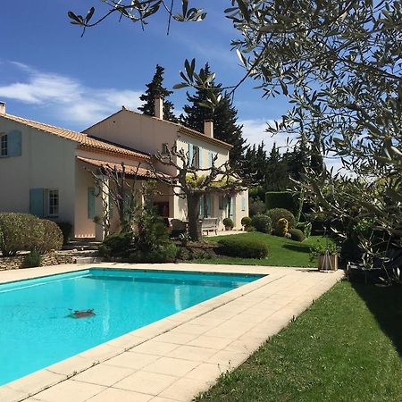 Bed and Breakfast Le Mas des Lauriers Paradou Exterior foto