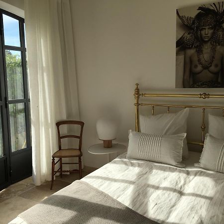 Bed and Breakfast Le Mas des Lauriers Paradou Exterior foto